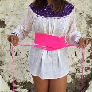 Handmade embroidered traditional MEXICAN blouse 🌙